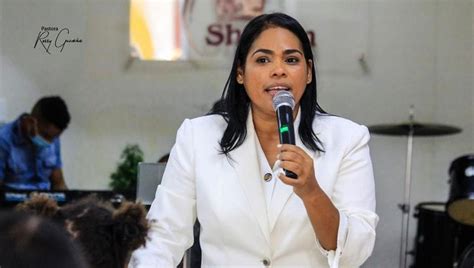 video de la pastora rossy guzman|“Lo harías si eres casado”: Pastora Rossy Guzmán rompió el。